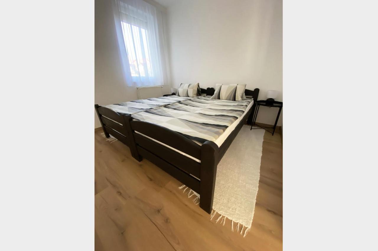 Andrea Apartmanok 2 Hajdúszoboszló Dış mekan fotoğraf